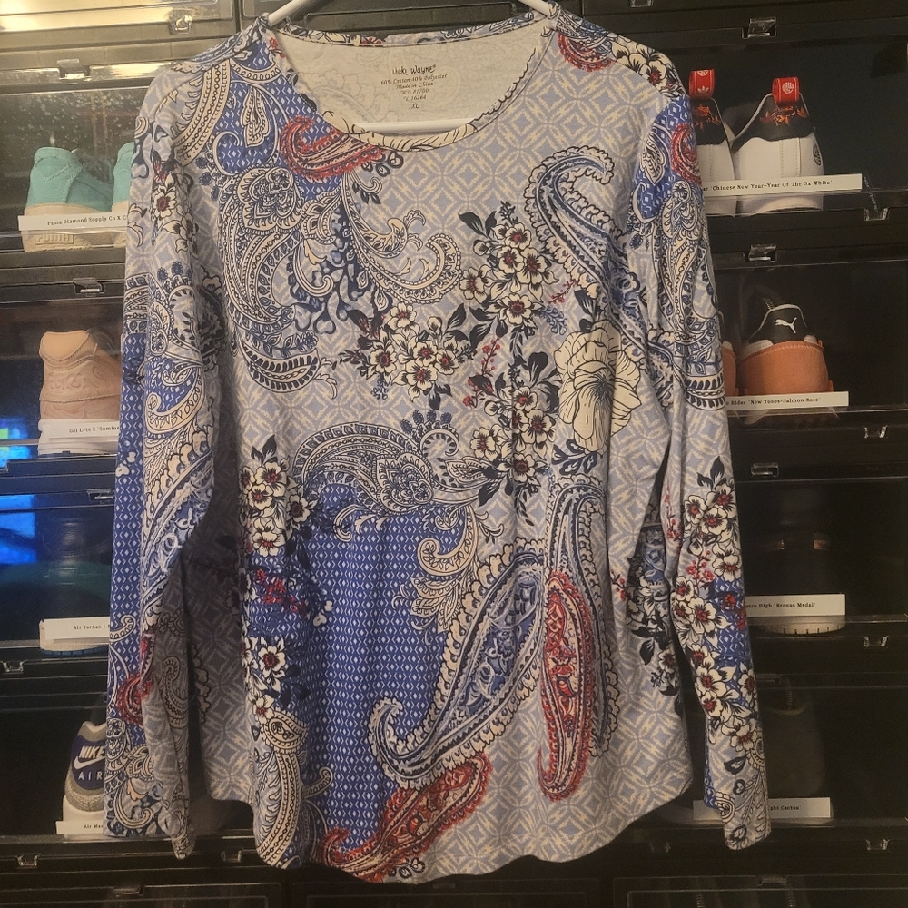 Vicki Wayne Long Sleeve Tee
